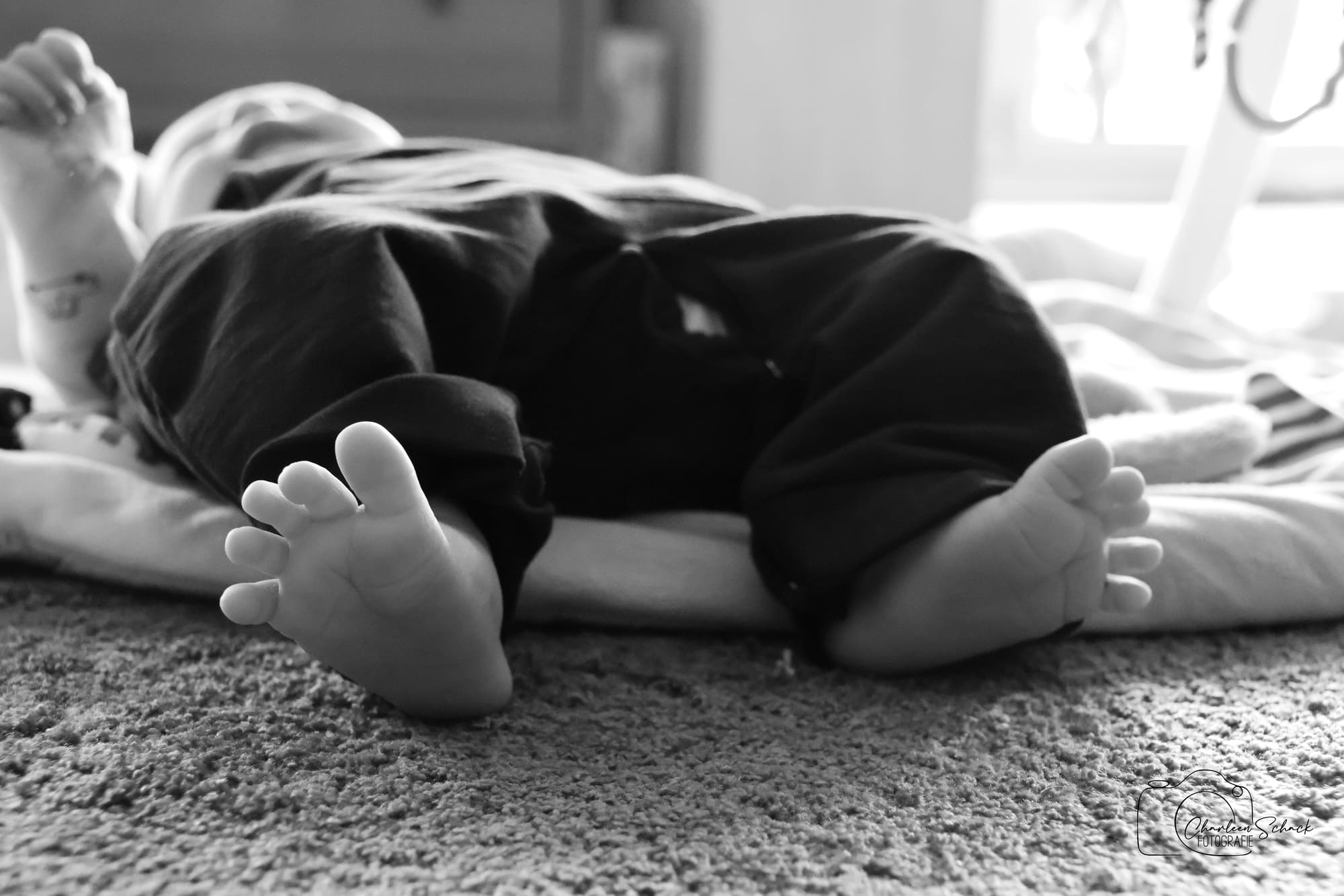 Newborn (2)